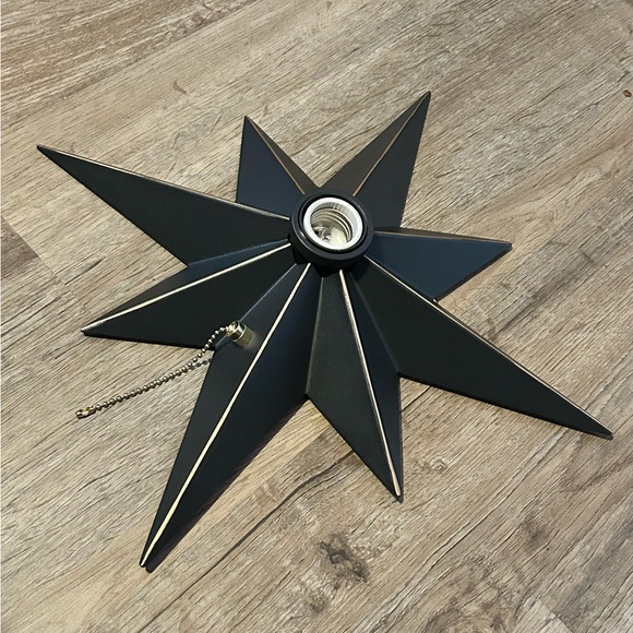 Airposta Other - Farmhouse Primitive 16” Black Star Flush Ceiling Light Fixture with Pull Chain
